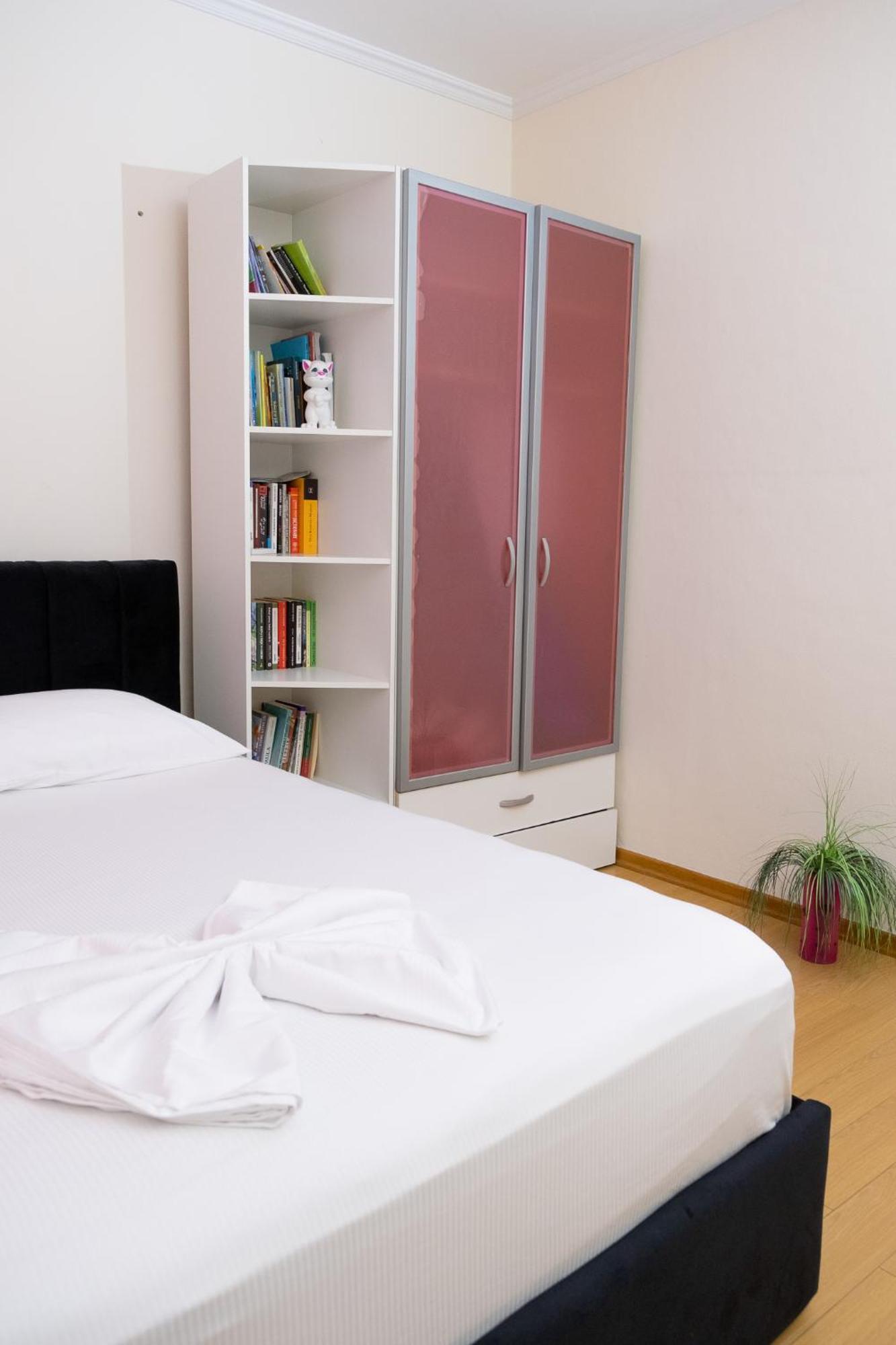Albjona Guesthouse Тирана Экстерьер фото