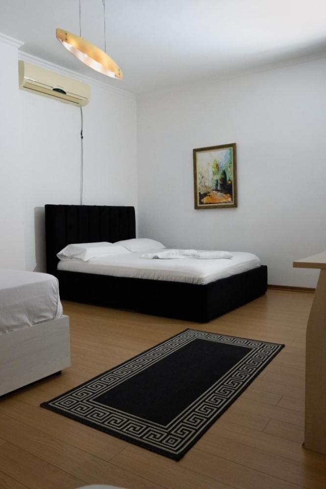 Albjona Guesthouse Тирана Экстерьер фото