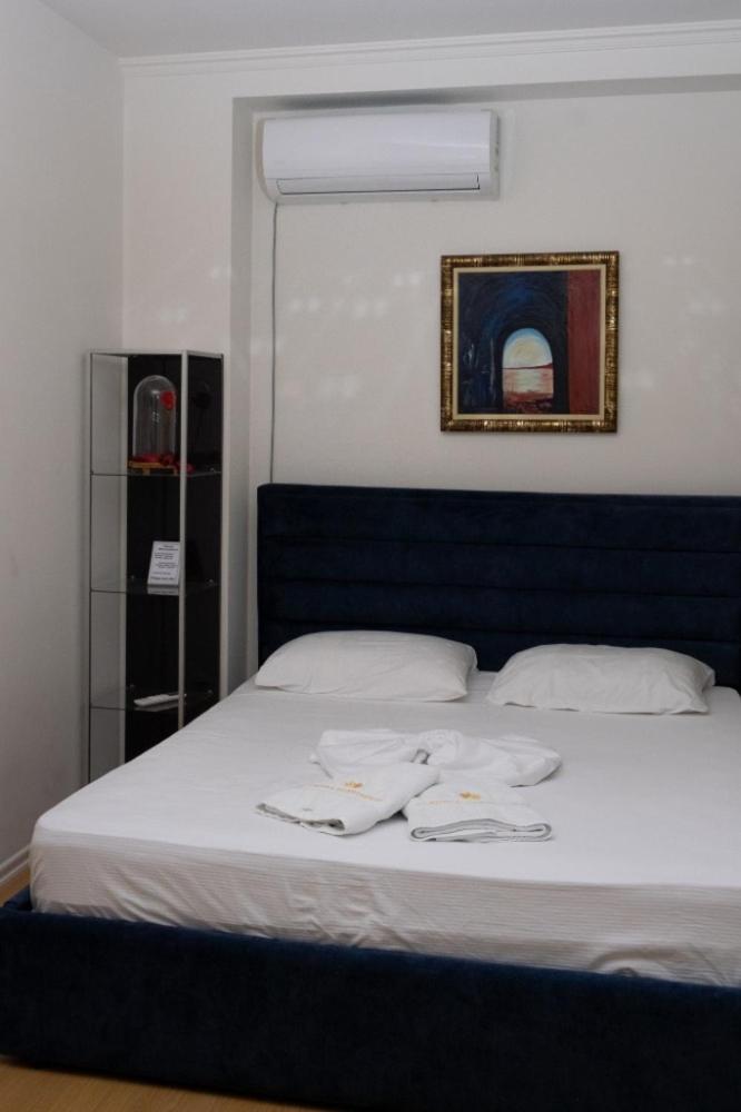 Albjona Guesthouse Тирана Экстерьер фото